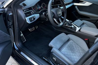 Audi A5 40 TDI mHEV Advanced S tronic