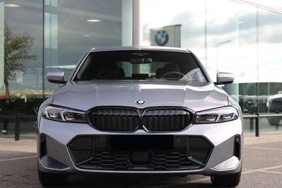 BMW Seria 3 330d xDrive M Sport
