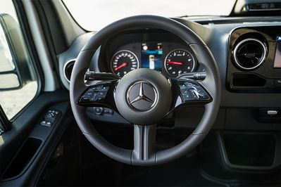 Mercedes Sprinter 315 CDI BASE Standard 9G-TRONIC
