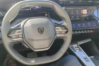 Peugeot 408 1.2 PureTech Allure Pack S&S EAT8