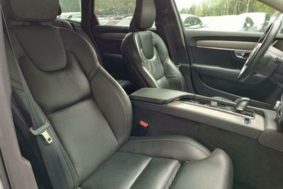 Volvo V90 B5 D AWD Momentum Pro aut Cross Country