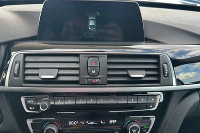 BMW Seria 3 Gran Turismo 320d xDrive Advantage aut