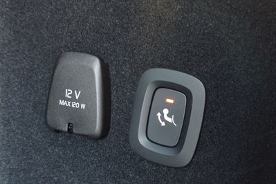 Volvo V60 B4 B Plus Dark aut