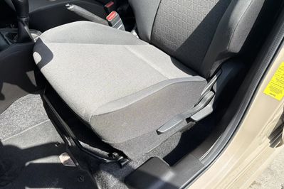 Suzuki Swift Dualjet SHVS Premium Plus
