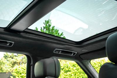 Land Rover Range Rover Sport 3.0 D300 Dynamic SE