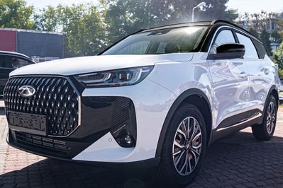 Chery Tiggo 7 Premium 1.5 T-GDI HEV DCT