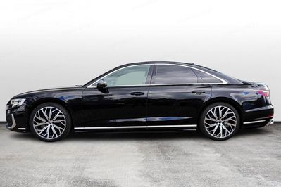 Audi A8 S8 TFSI quattro