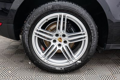 Porsche Macan 2.0 4x4