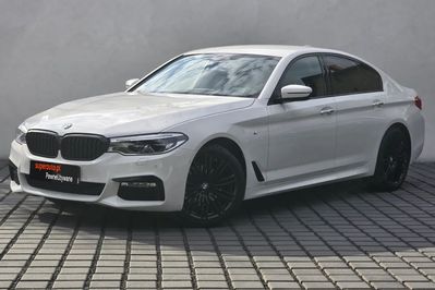 BMW Seria 5 520d xDrive M Sport sport-aut