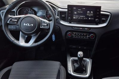 Kia XCeed 1.5 T-GDI M
