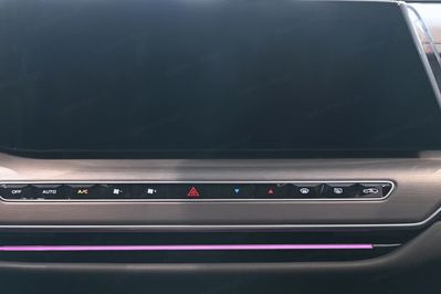 Hongqi H9 Deluxe 2.0T MHEV DSG