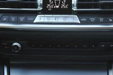 BMW Seria 3 320d xDrive Sport Line aut