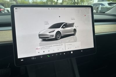 Tesla Model 3 RWD