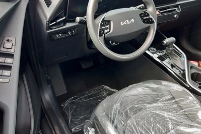 Kia Niro 1.6 GDI Hybrid M