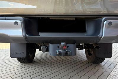 Toyota HiLux Double Cab Invincible