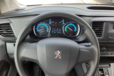 Peugeot Expert e-Expert L2H1