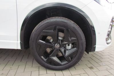 Volkswagen Tiguan R-Line Plus 1.5 eHybrid PHEV  DSG