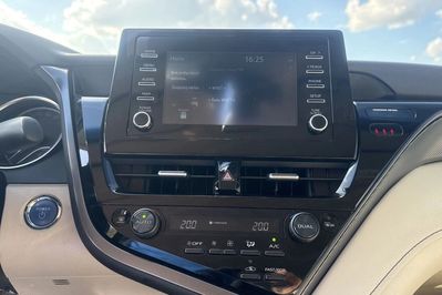 Toyota Camry 2.5 Hybrid Comfort Cvt