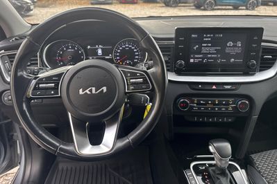 Kia Ceed L 1.5 T-GDI  DCT