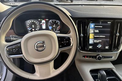 Volvo S90 B4 B Momentum Pro