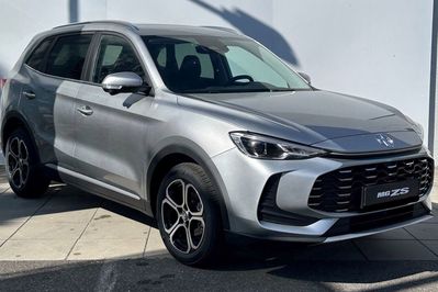 MG ZS 1.5 HEV+ Excite aut