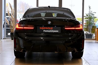 BMW Seria 3 330i xDrive M Sport