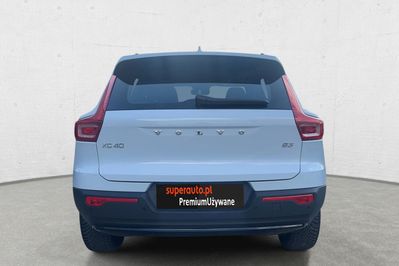 Volvo XC40 B3 Plus Dark aut