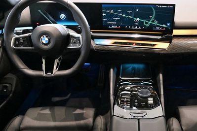 BMW Seria 5 520d xDrive mHEV M Sport aut