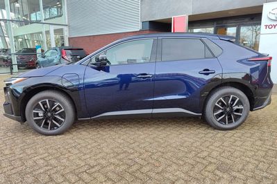 Toyota bZ4X Style EV