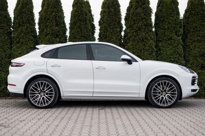 Porsche Cayenne Standard