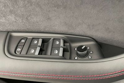 Audi Q8 SQ8 TFSI quattro