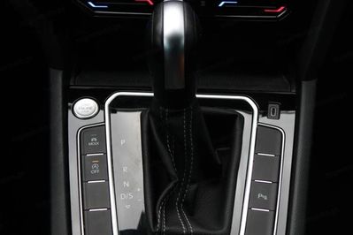 Volkswagen Passat 2.0 TDI 4Mot R-Line DSG