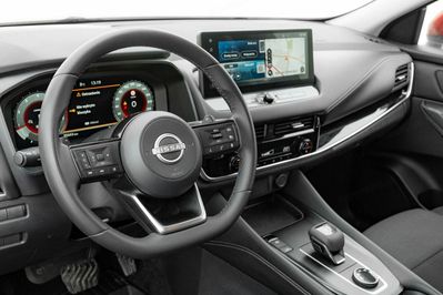 Nissan Qashqai 1.3 DIG-T N-Connecta 4x4 Xtronic