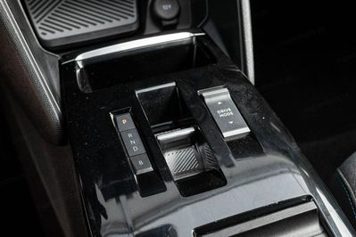 Citroen C4 EV136.50KWH Shine