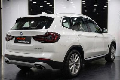 BMW X3 xDrive30e Luxury Line