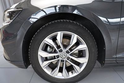 Volkswagen Passat 1.5 TSI EVO Business DSG