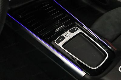 Mercedes GLB 220  4-Matic AMG Line