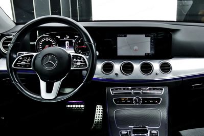 Mercedes Klasa E 200 d 9G-TRONIC