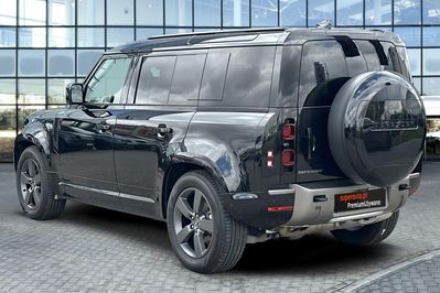 Land Rover Defender 110 D250 X-Dynamic HSE