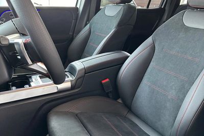 Mercedes GLB 200  AMG Line