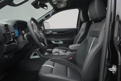 Ford Ranger Stormtrak PHEV A10 4x4