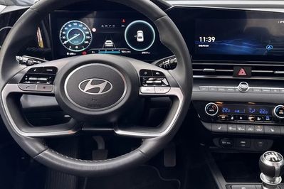 Hyundai Elantra 1.6 Smart