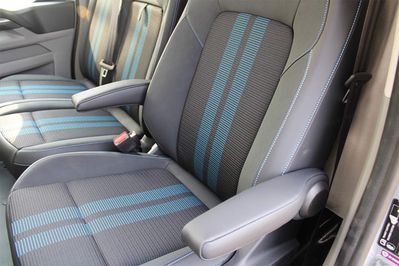 Ford Transit Custom 320 L2H1 Sport A8