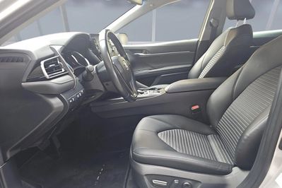 Toyota Camry 2.5 Hybrid Prestige