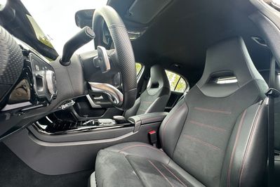 Mercedes Klasa A A 250 e AMG Line 8G-DCT