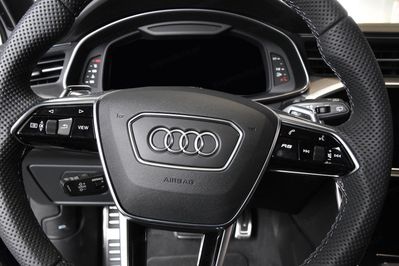 Audi A6 RS6 TFSI quattro Performance