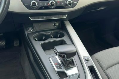 Audi A4 30 TDI mHEV S tronic