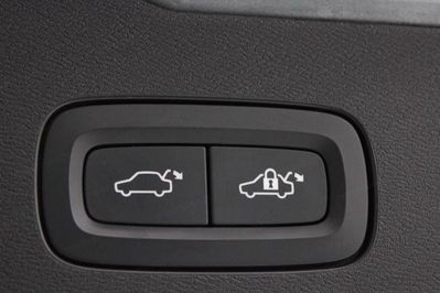 Volvo V60 Cross Country D4 Momentum Pro aut