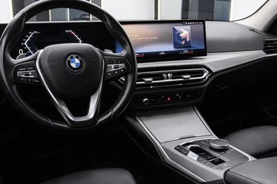 BMW Seria 3 318i aut