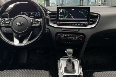 Kia Ceed GDI PHEV L Business Line DCT